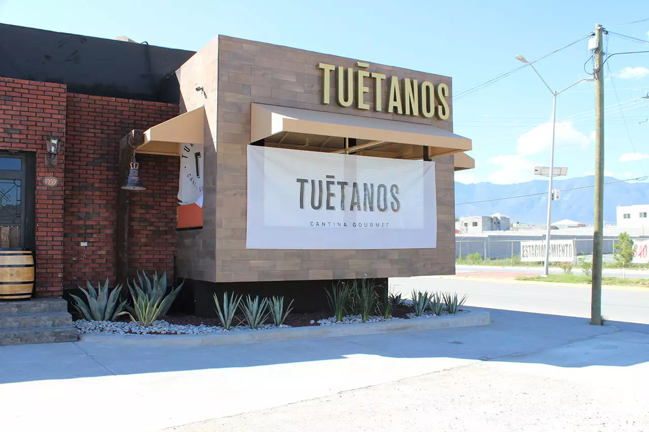 Restaurante Tu&eacute;tanos